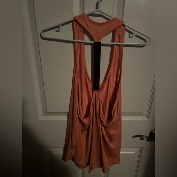 Old navy dry fit tank - Picture 2 of 3